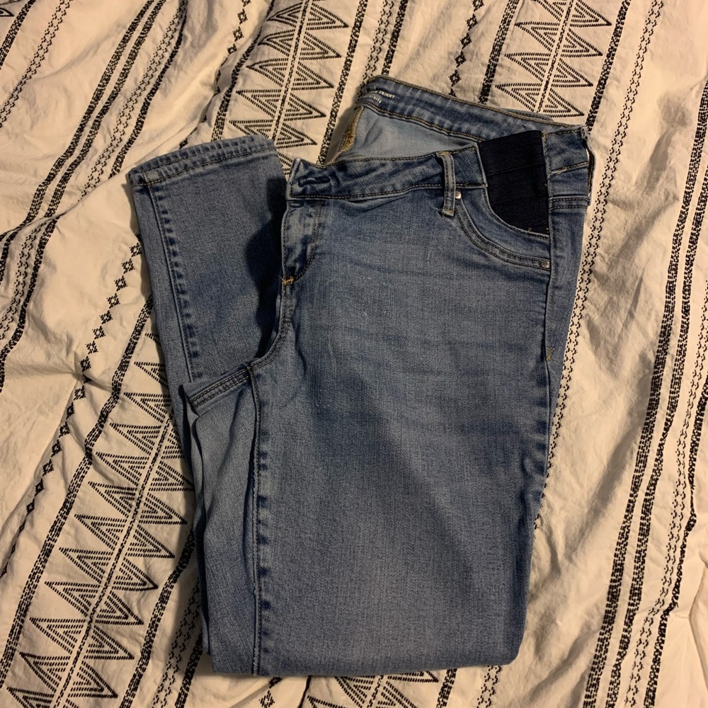 Like new Gap maternity jeans